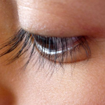 Kết hợp dầu dừa + nha đam + vitamin E